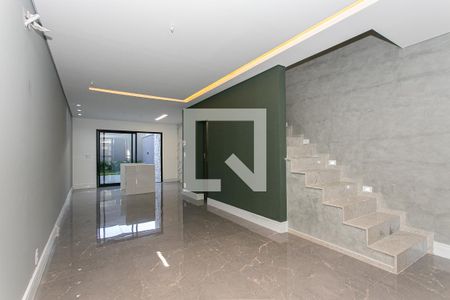 Sala de casa à venda com 3 quartos, 260m² em Vila Gomes Cardim, São Paulo