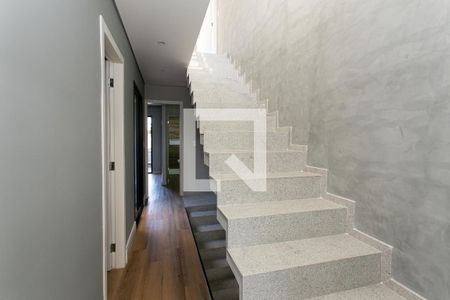 Casa à venda com 260m², 3 quartos e 2 vagas Casa à venda com 260m², 3 quartos e 2 vagasCorredor dos Quartos