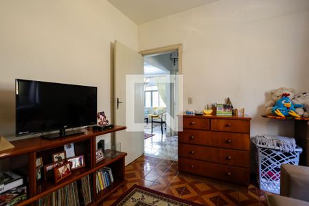 Sala de TV/Dormitório de casa à venda com 4 quartos, 260m² em Jardim Primavera (zona Norte), São Paulo