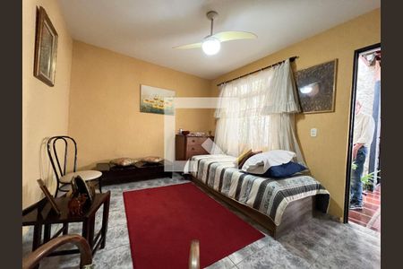 Casa à venda com 135m², 5 quartos e 2 vagasSuite 2