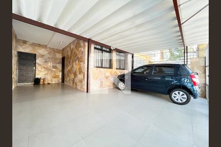 Casa à venda com 135m², 5 quartos e 2 vagasGaragem