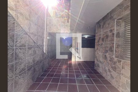 Casa à venda com 135m², 5 quartos e 2 vagasÁrea externa