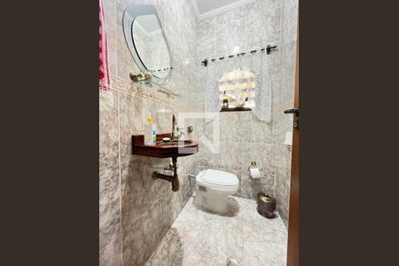 Lavabo de casa à venda com 5 quartos, 135m² em Planalto Paulista, São Paulo