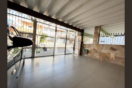 Casa à venda com 135m², 5 quartos e 2 vagasGaragem