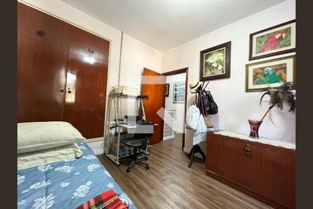 Casa à venda com 135m², 5 quartos e 2 vagasQuarto 3