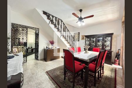 Casa à venda com 135m², 5 quartos e 2 vagasSala de Jantar