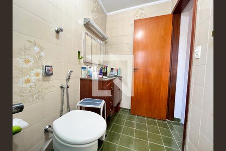 Casa à venda com 135m², 5 quartos e 2 vagasBanheiro da Suíte 1