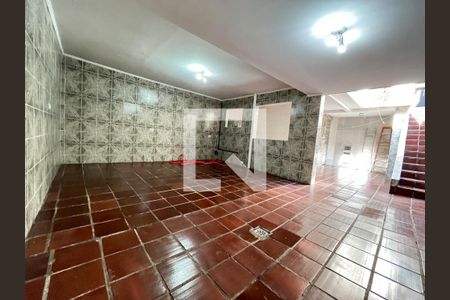 Casa à venda com 135m², 5 quartos e 2 vagasÁrea externa