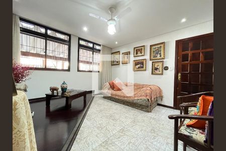 Sala de casa à venda com 5 quartos, 135m² em Planalto Paulista, São Paulo