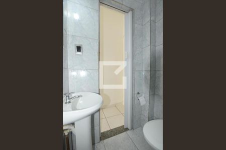 Apartamento para alugar com 46m², 1 quarto e 3 vagasBanheiro