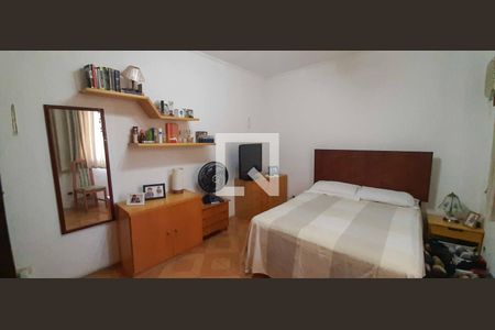 Casa para alugar com 293m², 4 quartos e 2 vagasQuarto 1