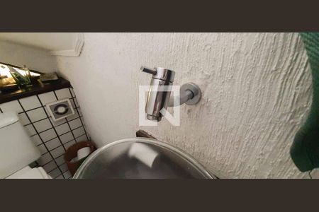 Casa para alugar com 293m², 4 quartos e 2 vagasLavabo