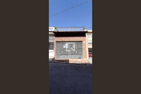 Casa para alugar com 293m², 4 quartos e 2 vagasFachada da Casa