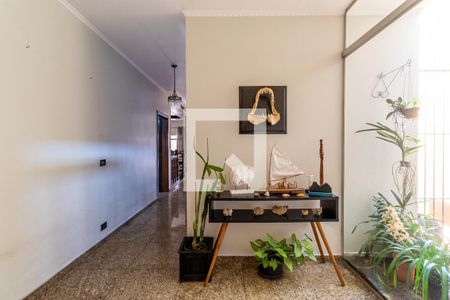 Casa à venda com 500m², 5 quartos e 4 vagasHall de entrada