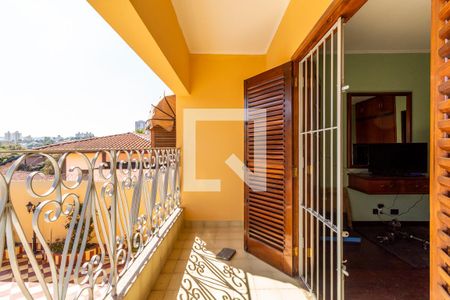 Casa à venda com 500m², 5 quartos e 4 vagasSuíte 4 - Varanda