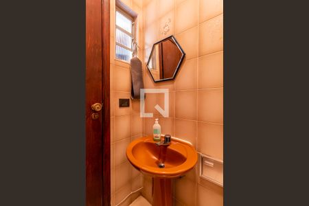 Casa à venda com 500m², 5 quartos e 4 vagasBanheiro