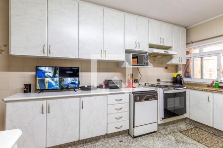 Casa à venda com 500m², 5 quartos e 4 vagasCozinha