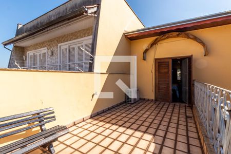 Casa à venda com 500m², 5 quartos e 4 vagasSuíte 2 - Varanda