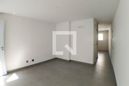 Sala de casa à venda com 2 quartos, 72m² em Ingá, Niterói