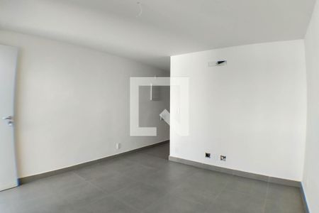 Sala de casa à venda com 2 quartos, 64m² em Ingá, Niterói