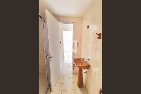 Apartamento para alugar com 52m², 2 quartos e sem vagaBanheiro