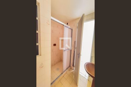 Apartamento para alugar com 52m², 2 quartos e sem vagaBanheiro