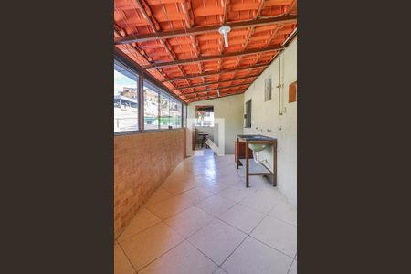 Casa para alugar com 60m², 1 quarto e sem vagaÁrea de Serviço