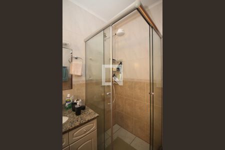 Casa de condomínio à venda com 168m², 3 quartos e 2 vagas Casa de condomínio à venda com 168m², 3 quartos e 2 vagasBanheiro da Suíte