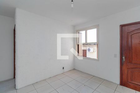 Sala de apartamento à venda com 2 quartos, 39m² em Rubem Berta, Porto Alegre