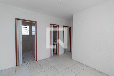 Sala de apartamento à venda com 2 quartos, 39m² em Rubem Berta, Porto Alegre