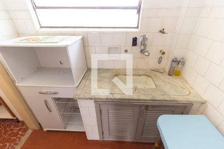 Apartamento para alugar com 57m², 2 quartos e sem vagaCozinha 