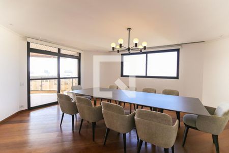 Apartamento para alugar com 455m², 4 quartos e 4 vagas Apartamento para alugar com 455m², 4 quartos e 4 vagasSala de Jantar