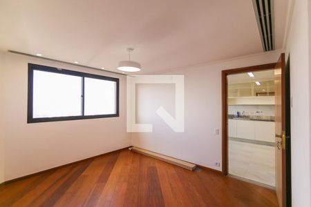 Apartamento para alugar com 455m², 4 quartos e 4 vagas Apartamento para alugar com 455m², 4 quartos e 4 vagasSala de Jantar