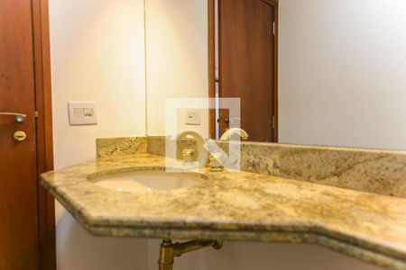Apartamento para alugar com 455m², 4 quartos e 4 vagas Apartamento para alugar com 455m², 4 quartos e 4 vagasLavabo