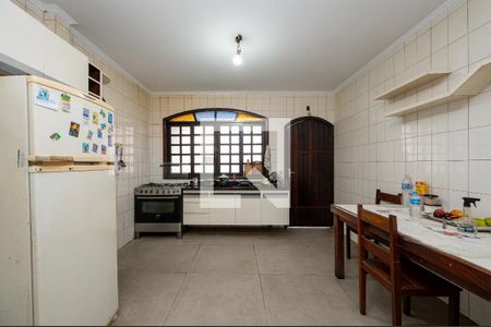Casa à venda com 210m², 4 quartos e 2 vagasCozinha