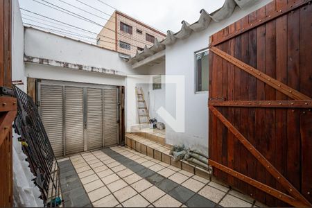 Casa à venda com 210m², 4 quartos e 2 vagasGaragem