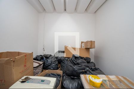 Casa à venda com 210m², 4 quartos e 2 vagasQuarto de Serviço