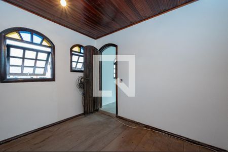 Casa à venda com 210m², 4 quartos e 2 vagasQuarto 3
