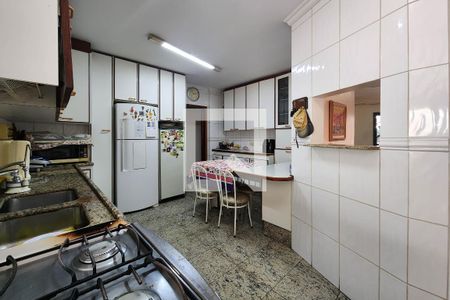 Apartamento à venda com 157m², 3 quartos e 2 vagasCozinha