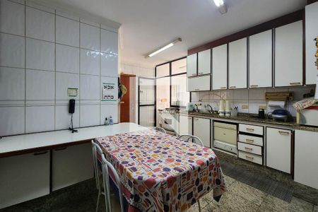 Apartamento à venda com 157m², 3 quartos e 2 vagasCozinha
