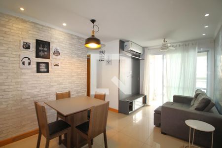 Sala de apartamento para alugar com 3 quartos, 73m² em Jacarepaguá, Rio de Janeiro