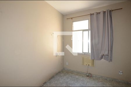 Quarto de apartamento à venda com 1 quarto, 70m² em Irajá, Rio de Janeiro