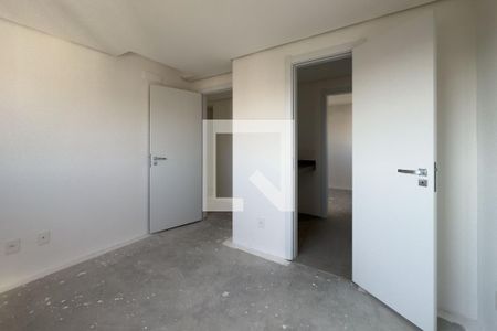 Demi-suíte 2 de apartamento à venda com 3 quartos, 125m² em Petrópolis, Porto Alegre