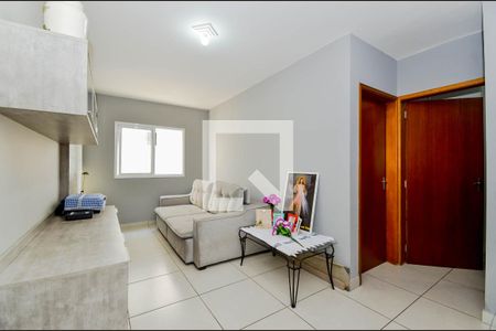 Sala de apartamento à venda com 2 quartos, 46m² em Vila Milton, Guarulhos