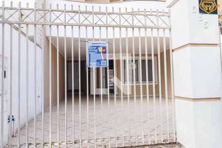 Casa para alugar com 209m², 4 quartos e 2 vagas Casa para alugar com 209m², 4 quartos e 2 vagasPlaquinha