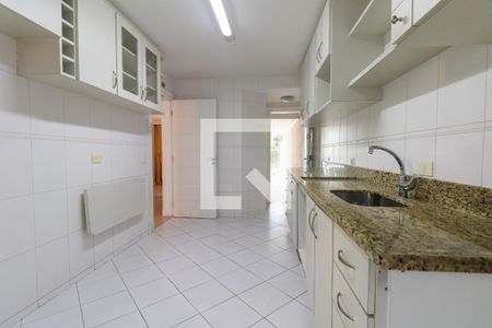 Casa para alugar com 209m², 4 quartos e 2 vagas Casa para alugar com 209m², 4 quartos e 2 vagasCozinha
