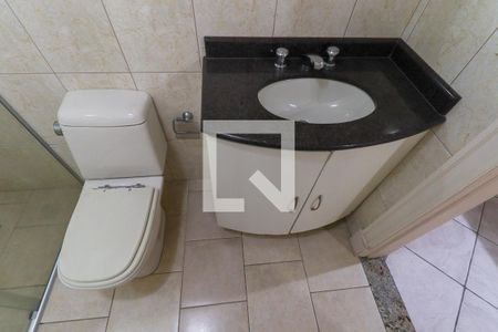 Casa para alugar com 209m², 4 quartos e 2 vagas Casa para alugar com 209m², 4 quartos e 2 vagasBanheiro Social 2