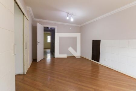 Casa para alugar com 209m², 4 quartos e 2 vagas Casa para alugar com 209m², 4 quartos e 2 vagasQuarto 3 Suite