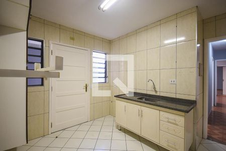 Casa para alugar com 97m², 2 quartos e 2 vagasCozinha