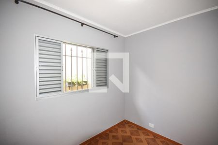 Quarto de casa para alugar com 2 quartos, 97m² em Campo Limpo, São Paulo